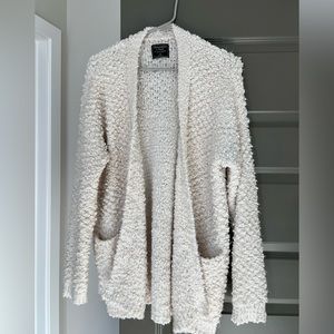 Abercrombie & Fitch Chunky Oversized Cardigan